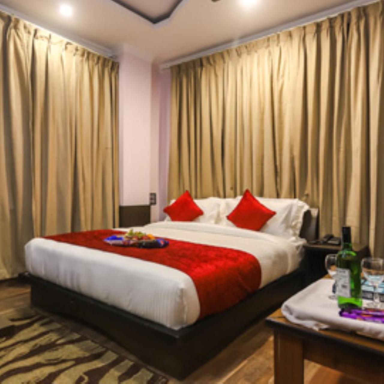 Hotel Holiday Hill, Near Mall Road, Mcleodganj# Parking#Restaurant Dharamsala Exteriér fotografie