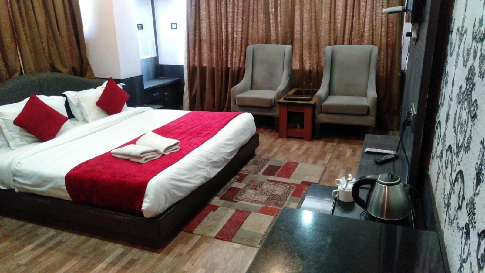 Hotel Holiday Hill, Near Mall Road, Mcleodganj# Parking#Restaurant Dharamsala Exteriér fotografie