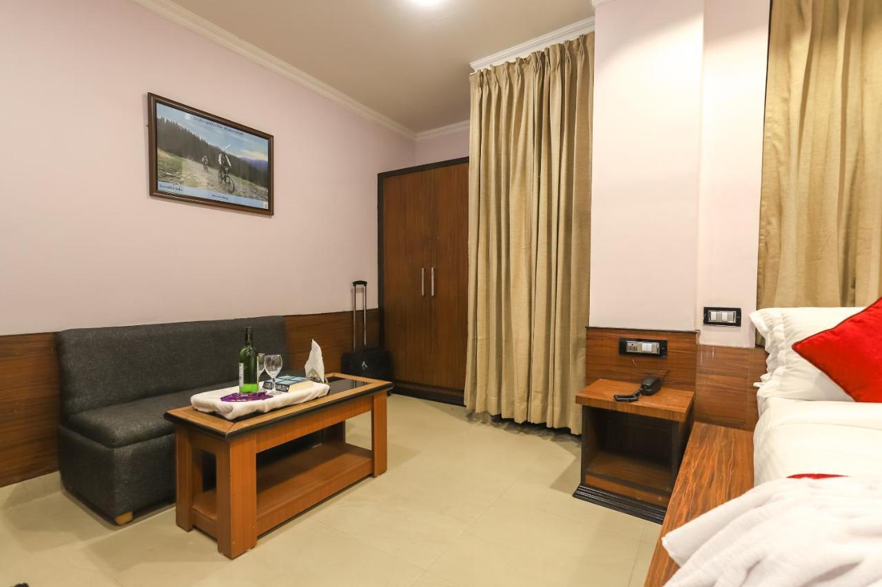 Hotel Holiday Hill, Near Mall Road, Mcleodganj# Parking#Restaurant Dharamsala Exteriér fotografie